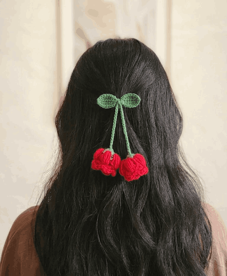 Lily of the Valley Charm Tie
