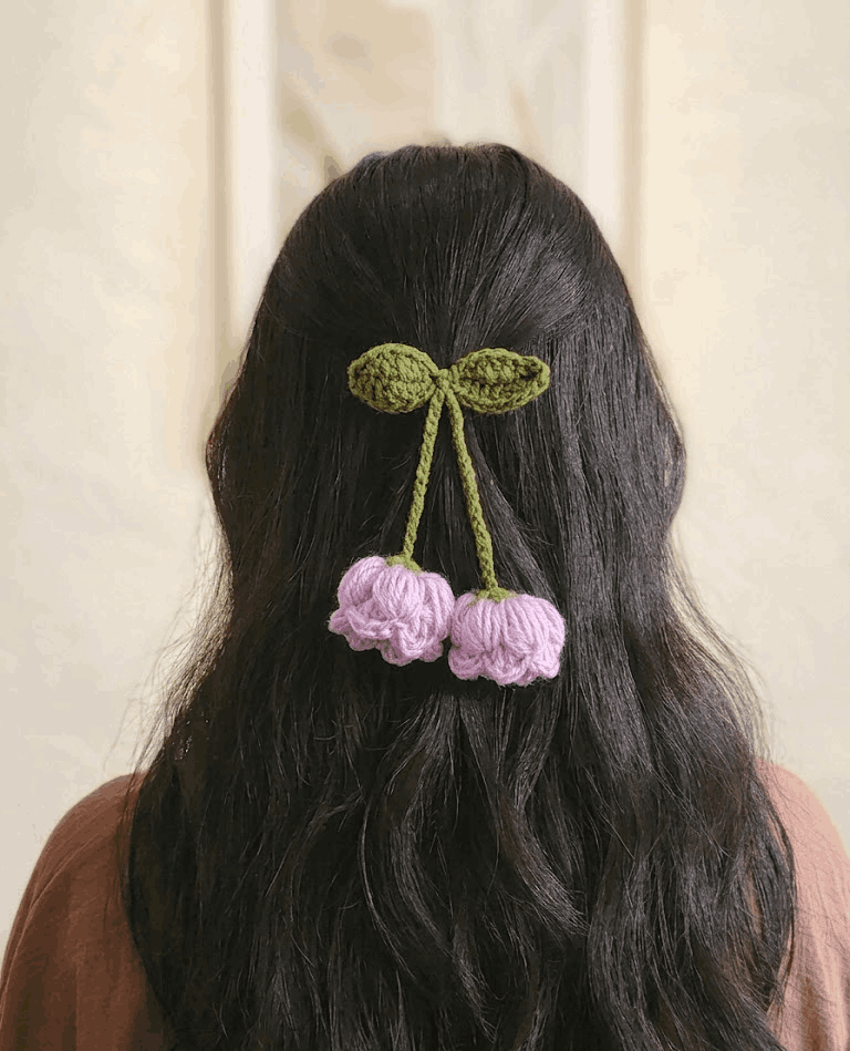 Lily of the Valley Charm Tie