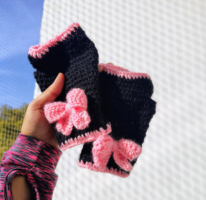 Cozy Bow Mittens